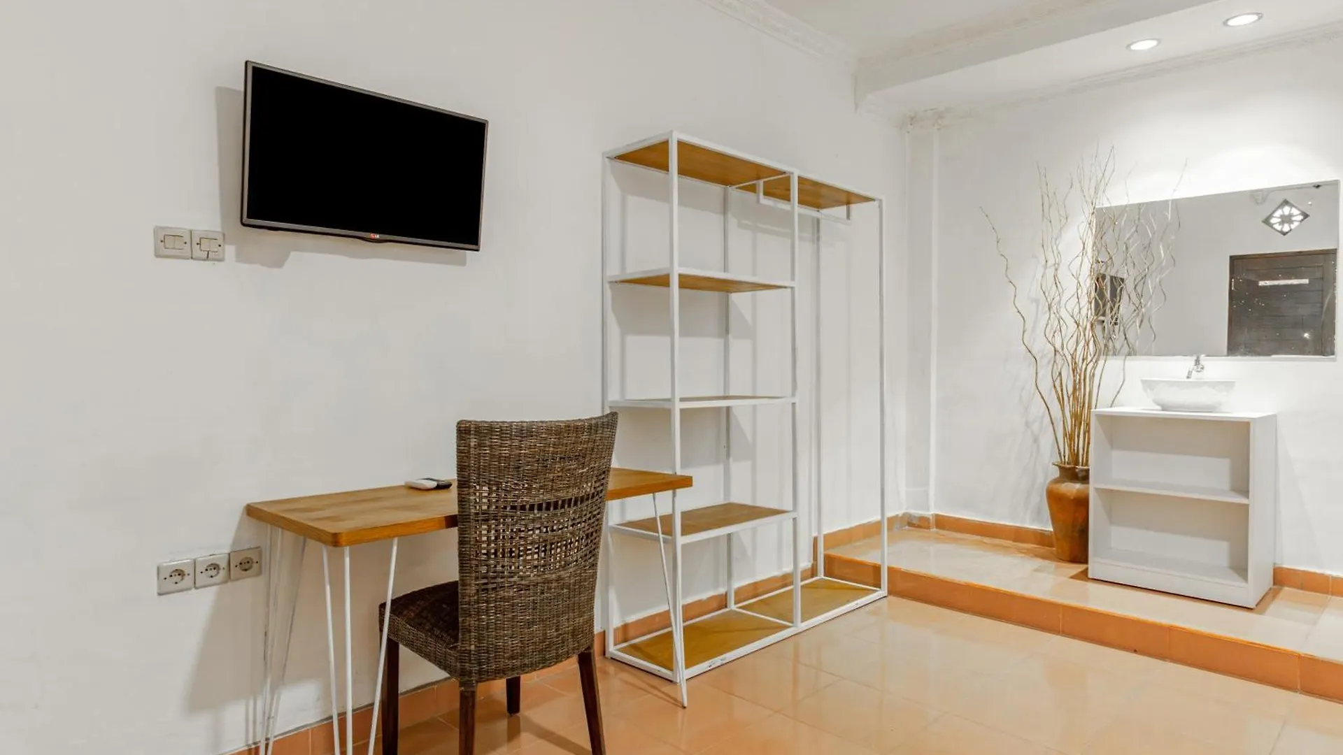 Hotel Capital O 93944 Geweka Homestay Jimbaran